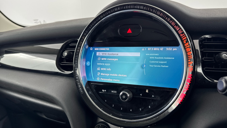 MINI Hatchback 1.5 Cooper Classic 5dr Petrol Hatchback